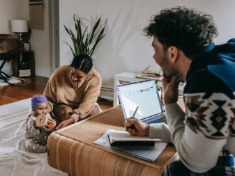 Online safety for Kids: how parents keep kids safe online?